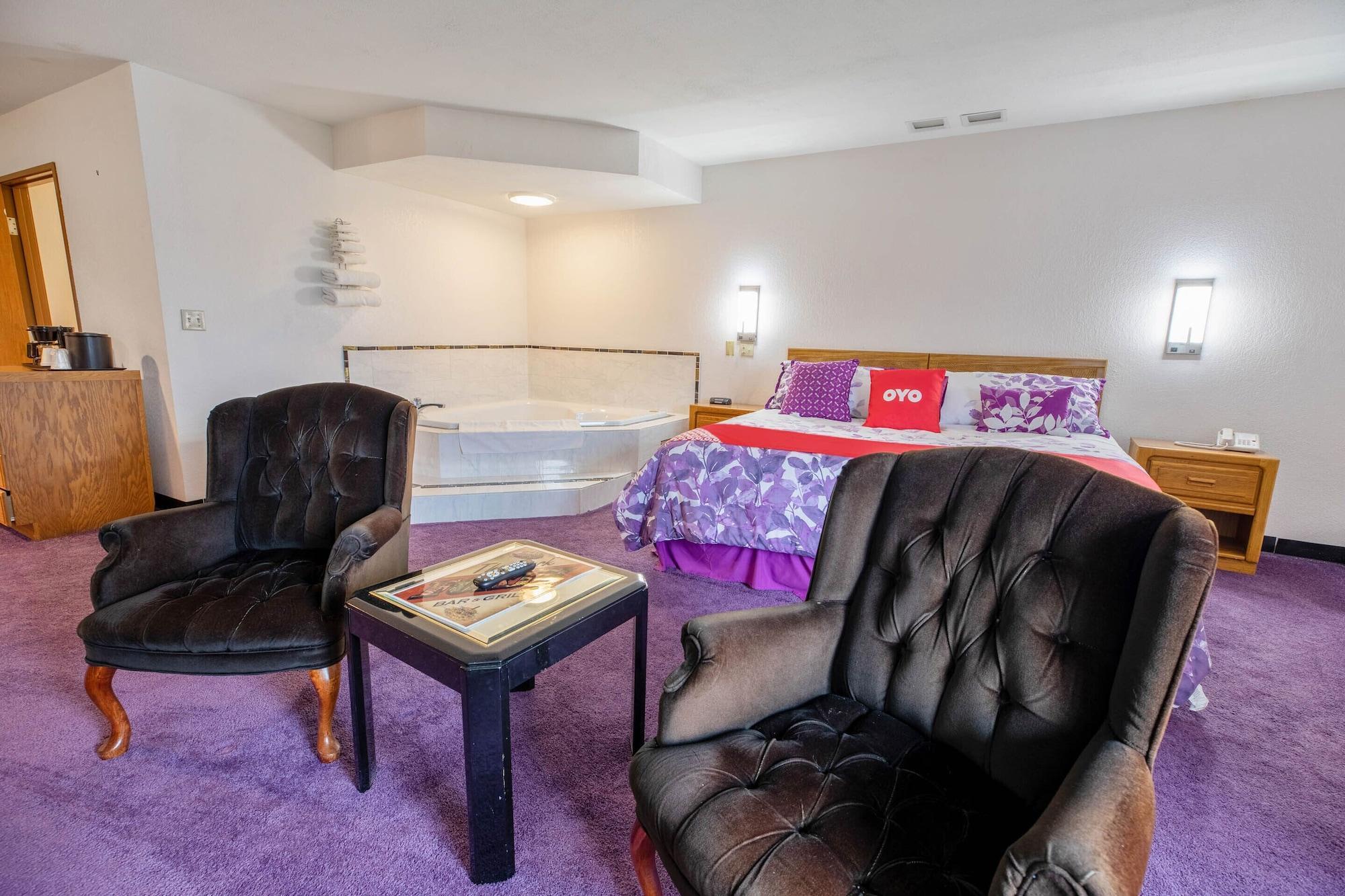 Oyo Hotel Chesaning Route 52 & Hwy 57 Bagian luar foto
